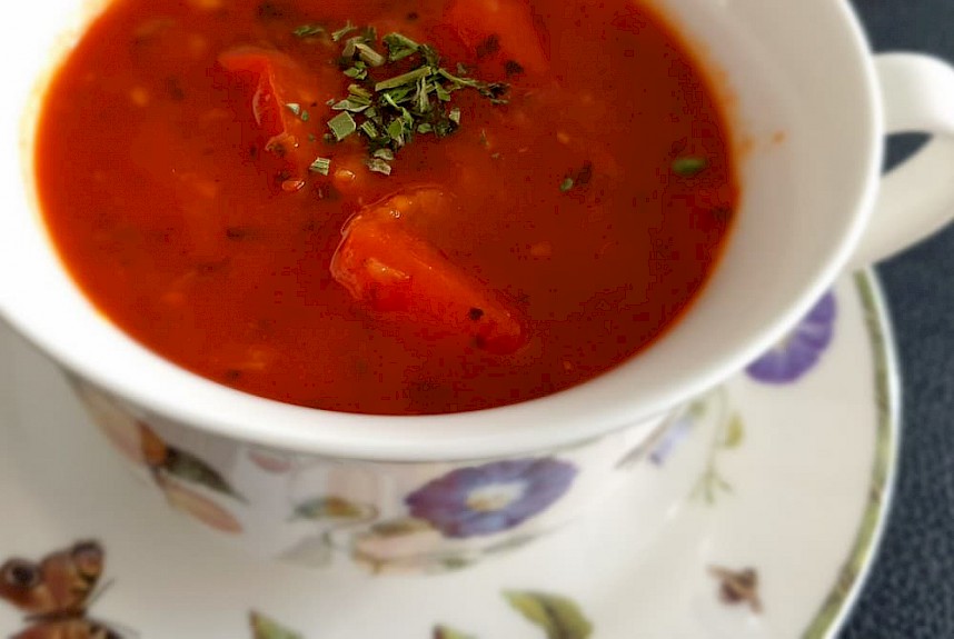 Tomaten-meloen soep